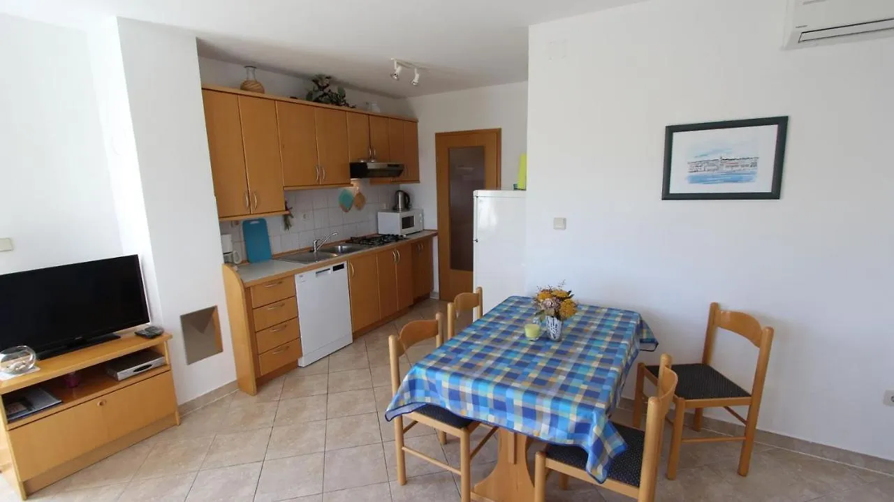 Apartments Damir Sveti Ivan Dobrinjski